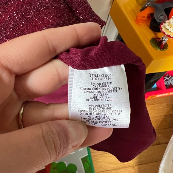 NWT David’s Bridal XSCAPE gown. Size 8 - Picture 8 of 16